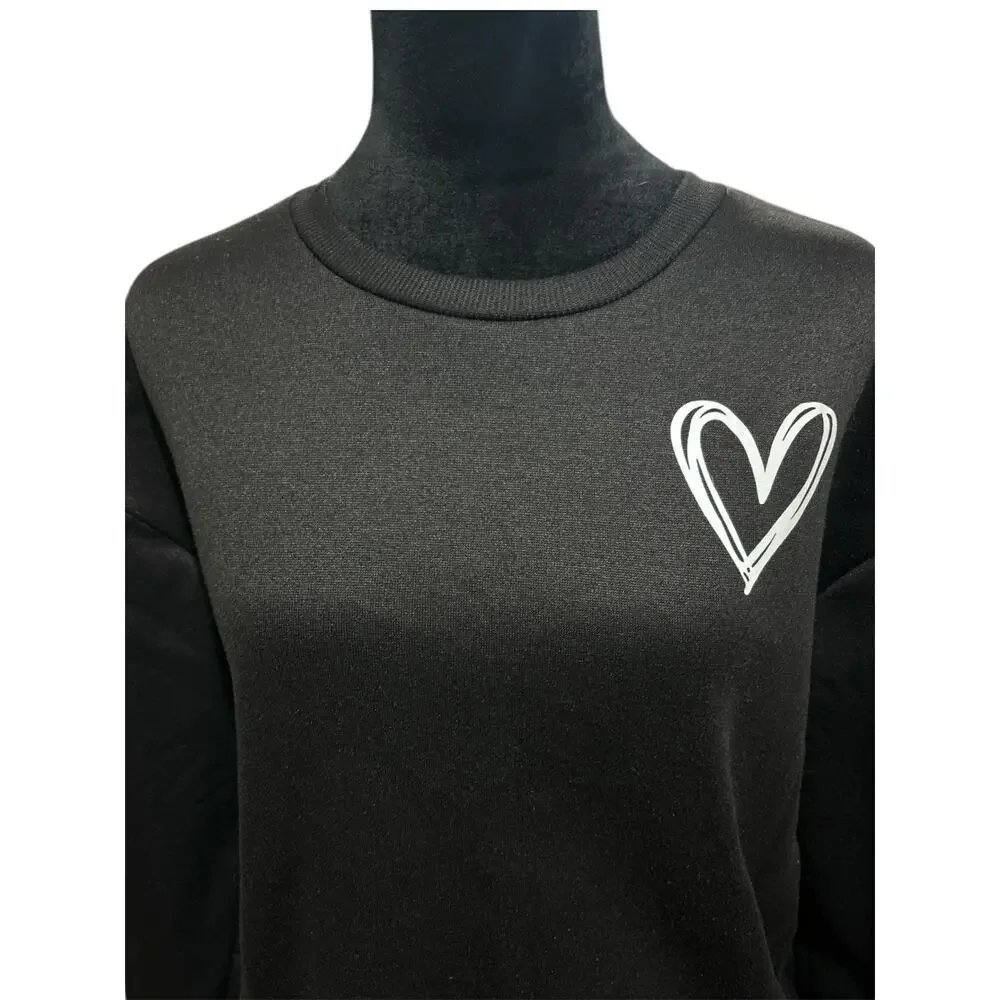 Black‎ Crewneck Sweatshirt with White Heart – Size M – EUC
